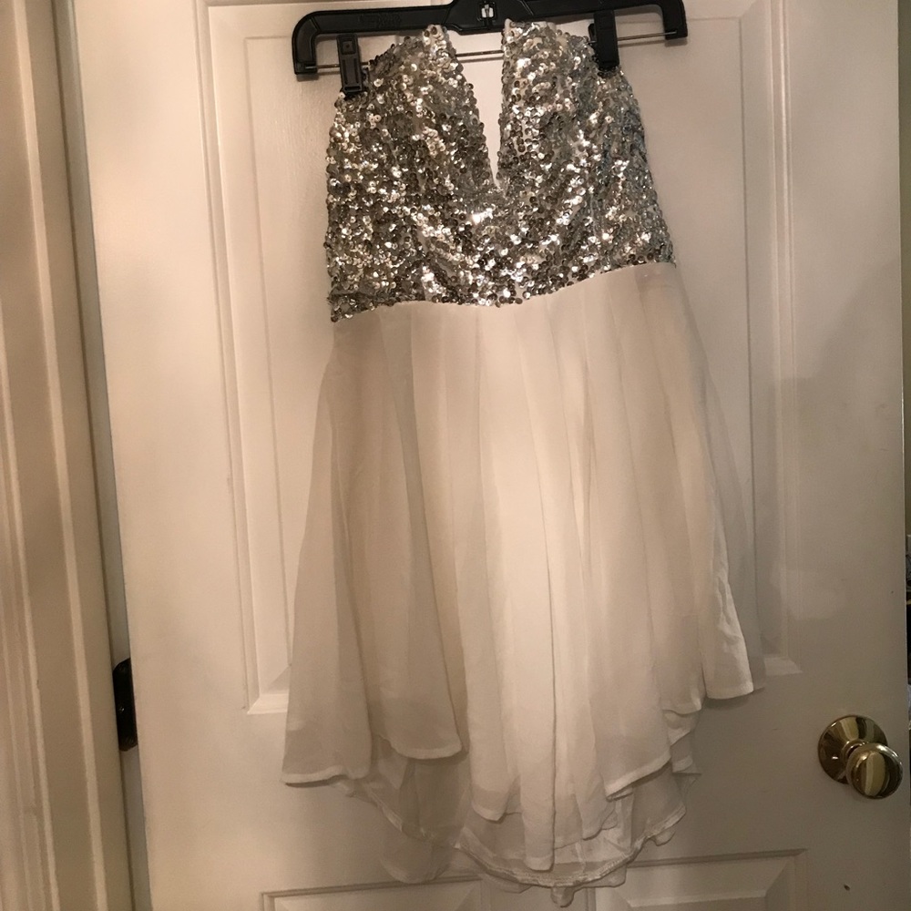 ❗️SOLD❗️